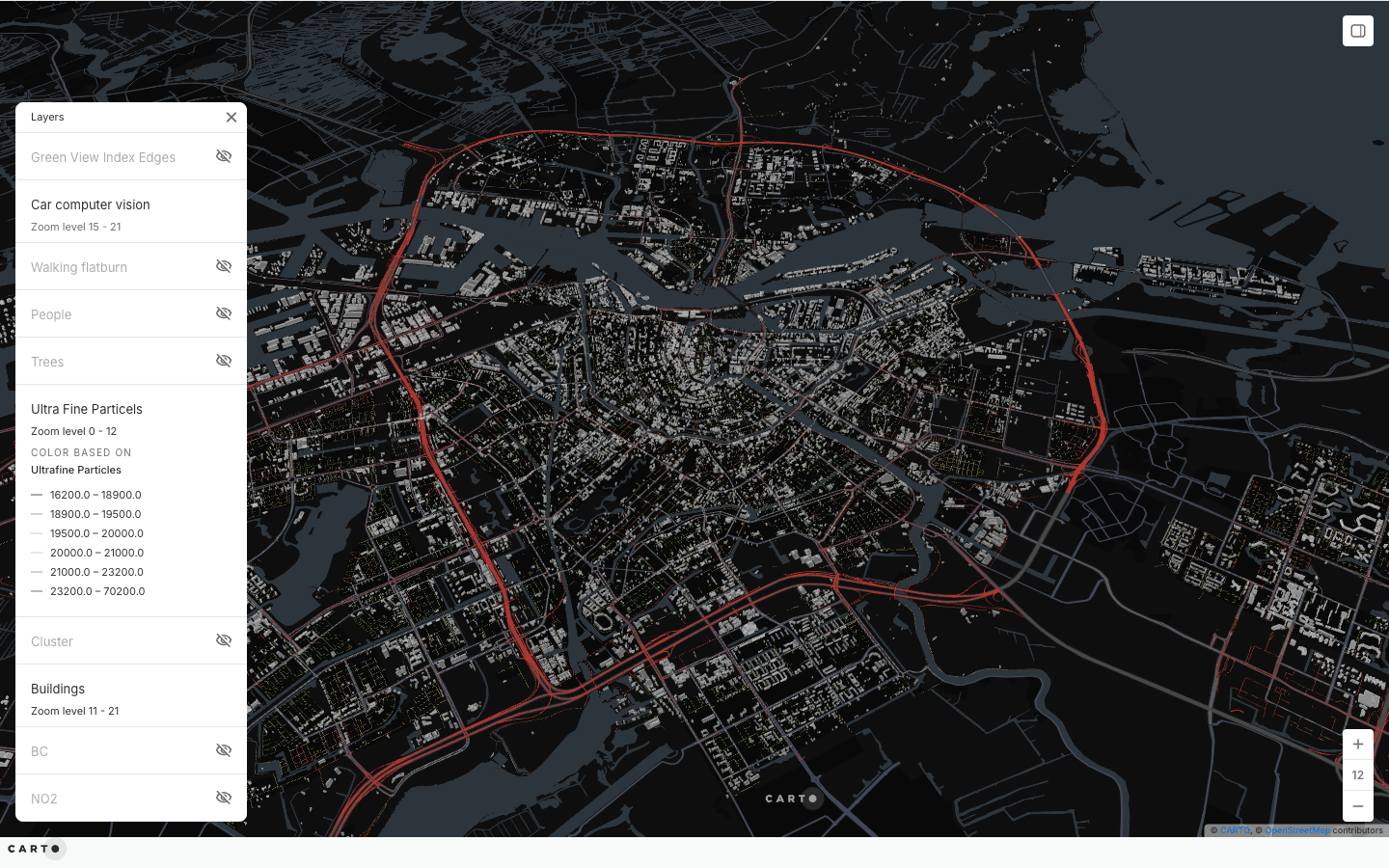 Lekkere Stad’s Amsterdam map, showing buildings and routes coloured by ultrafine-particle readings, with its layer controls.